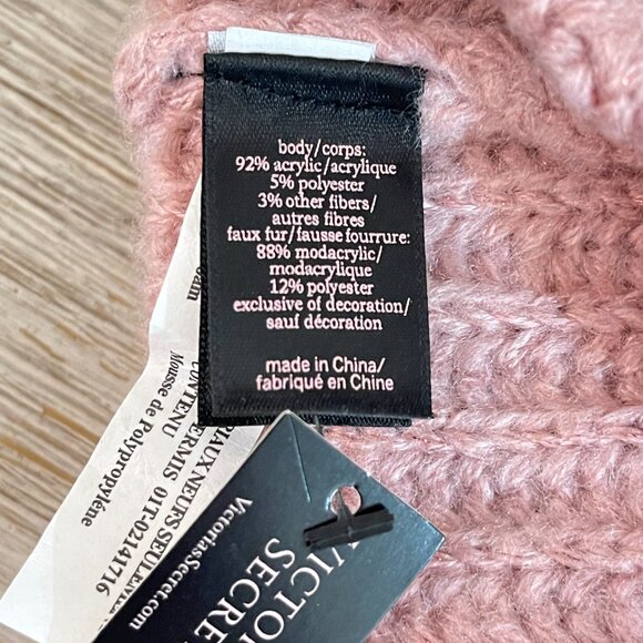 New Victoria's Secret Hat Snowflake Sparkle Pom Jewels Beanie Blush Pink NWT - Picture 10 of 11